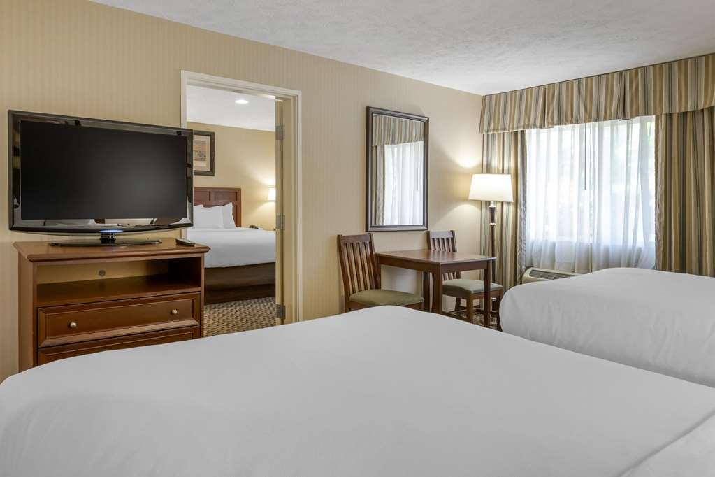 Comfort Inn טראוורס סיטי חדר תמונה