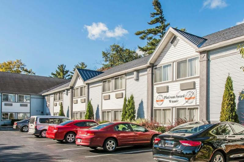 Comfort Inn טראוורס סיטי מראה חיצוני תמונה